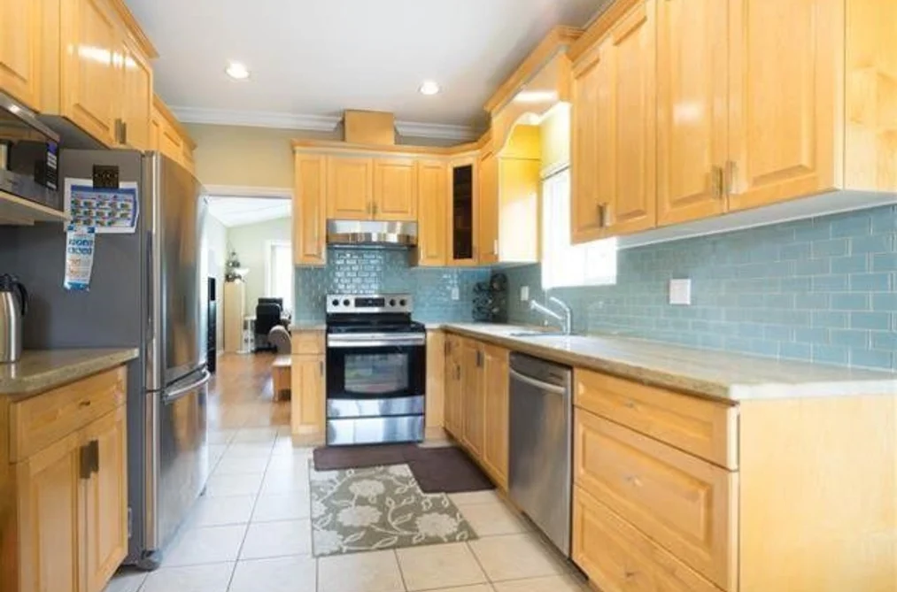 2052 WESTVIEW DRIVE, North Vancouver BC V7M 3B2, North Vancouver BC — Residential for Sale - Photo 3
