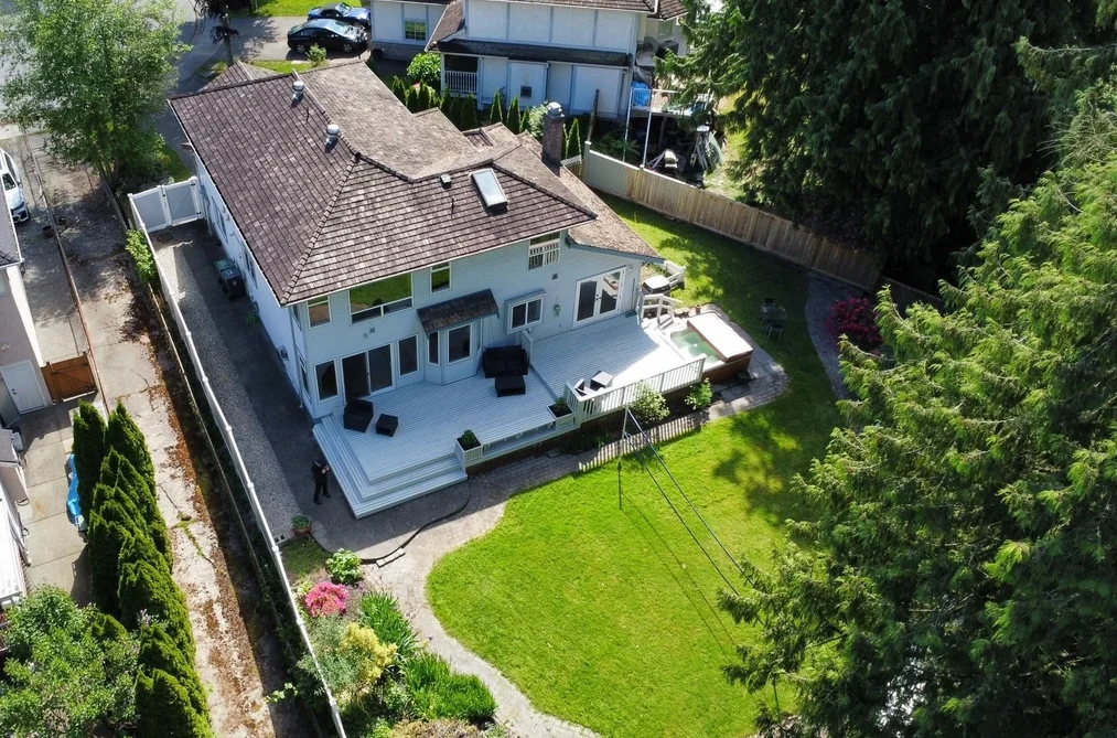 20530 96B AVENUE, Langley BC V1M 2H4, Langley BC — Residential for Sale - Photo 2