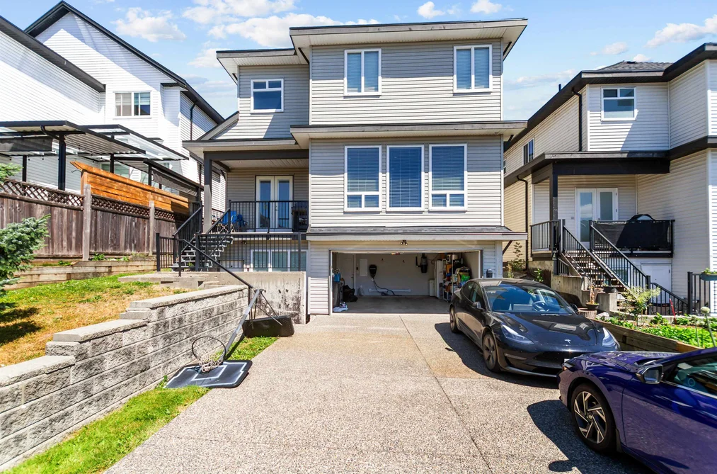 20546 70 AVENUE, Langley BC V2Y 0W4, Langley BC — Residential for Sale — Photo 28 of 30