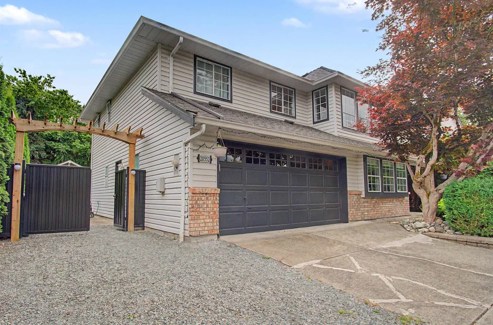 20552 98 AVENUE, Langley BC V1M 2H6, Langley BC — Residential for Sale — Photo 4 of 40