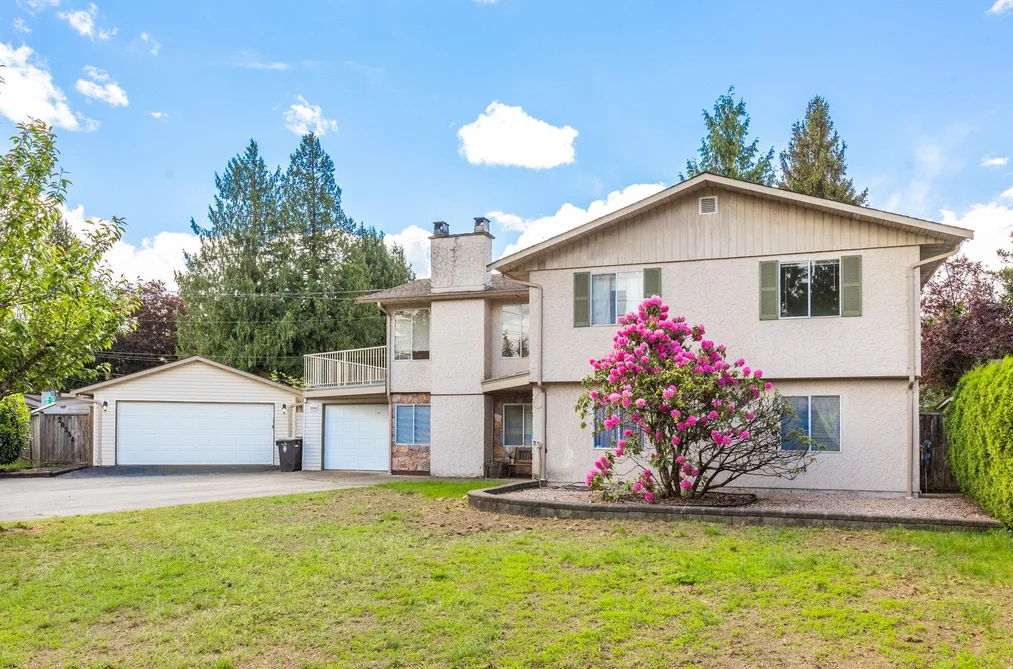House for sale at 20554 43a Avenue Langley British Columbia - MLS: R3124467