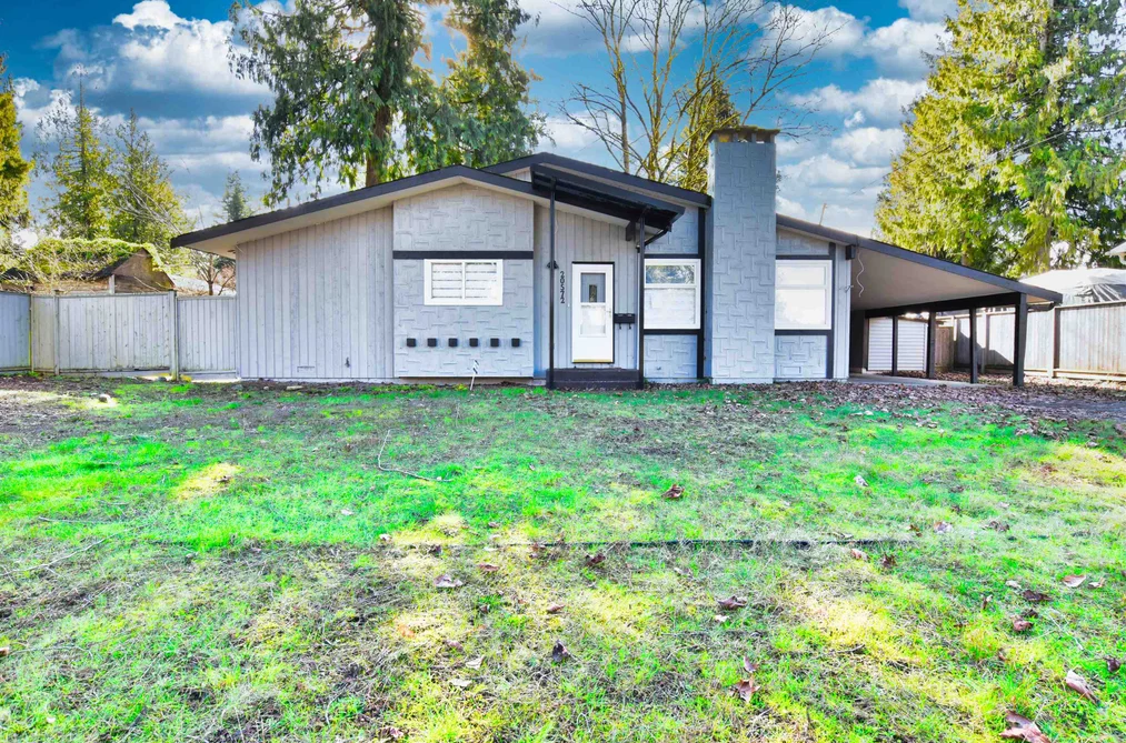 House for sale at 20572 43 Avenue Langley British Columbia - MLS: R3123201