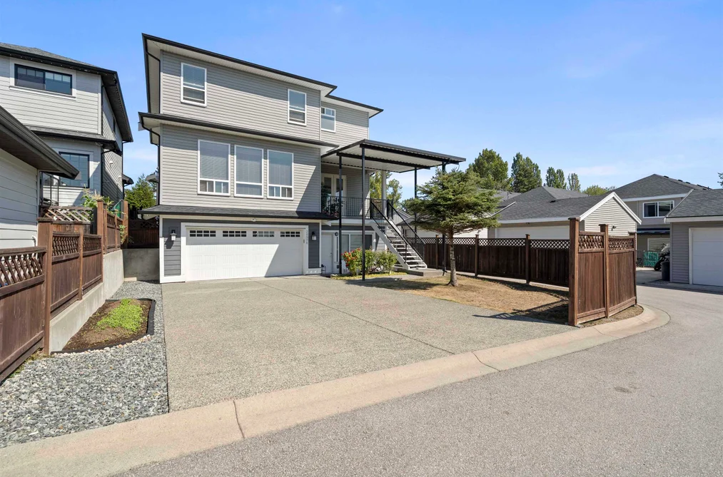 20576 70 Avenue, Langley, BC - MLS: R3163265 - Photo 4 20576 70 Avenue, Langley, BC - MLS: R3163265 - Photo 4