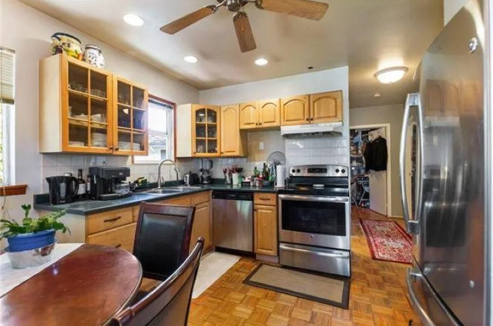 2058 HILLSIDE AVENUE, Coquitlam BC V3K 1K7, Coquitlam BC — Residential for Sale - Photo 6