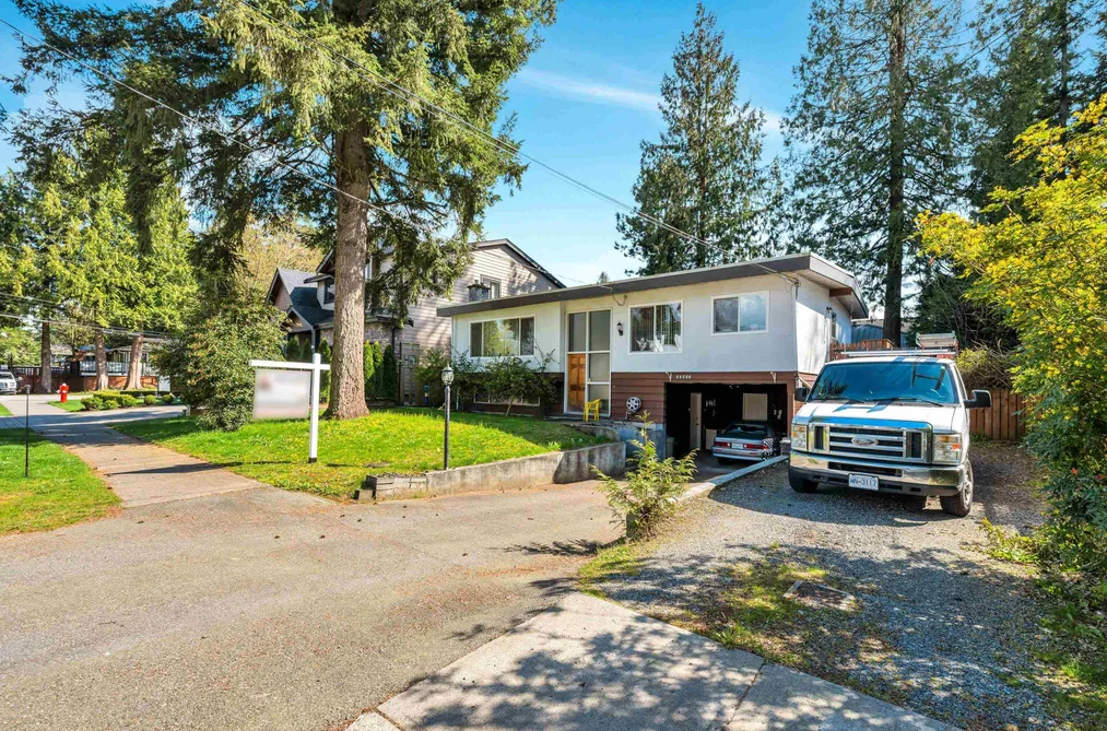House for sale at 20580 46 Avenue Langley British Columbia - MLS: R3086405