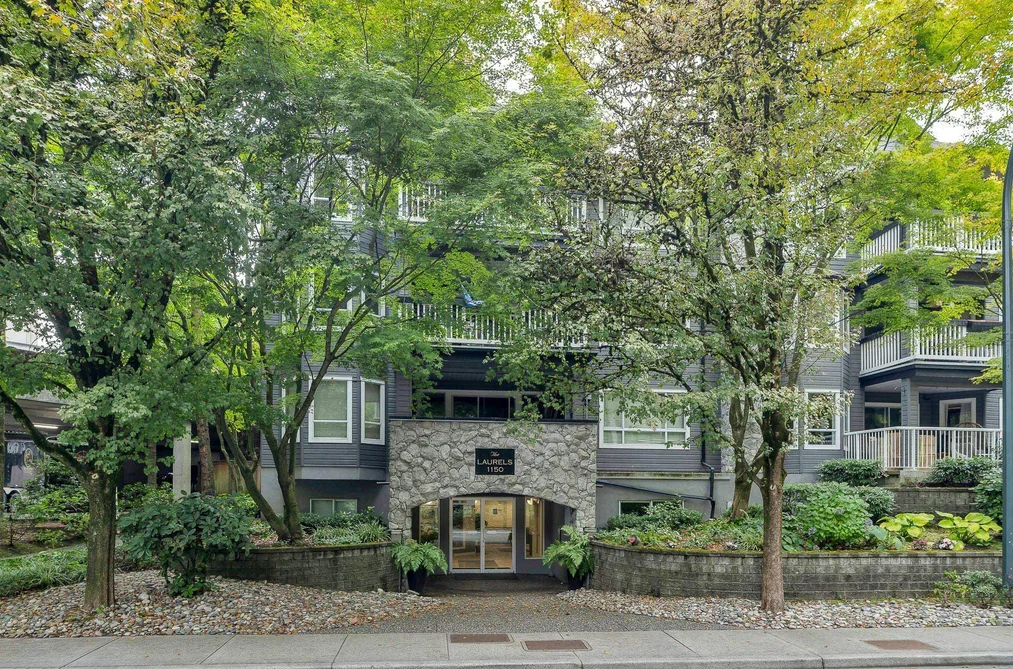 Condo for sale at 206 1150 Lynn Valley Road North Vancouver British Columbia - MLS: R3093255