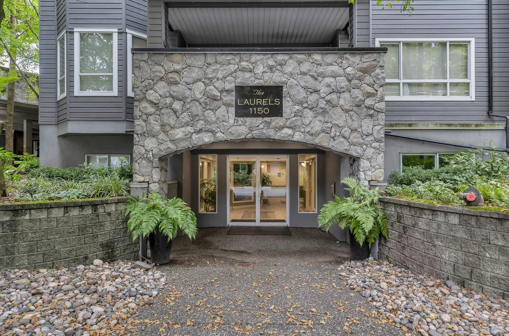 206 1150 LYNN VALLEY ROAD, North Vancouver BC V7J 1Z9, North Vancouver BC — Residential for Sale - Photo 2