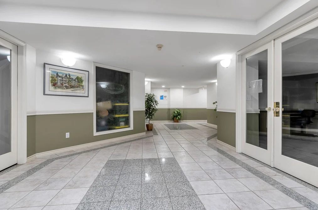 206 1150 LYNN VALLEY ROAD, North Vancouver BC V7J 1Z9, North Vancouver BC — Residential for Sale - Photo 3