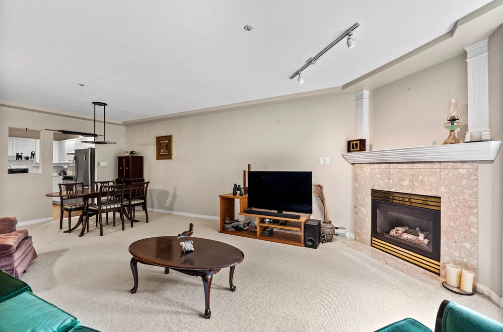 206 1283 PARKGATE AVENUE, North Vancouver BC V7H 3A3, North Vancouver BC — Residential for Sale - Photo 5