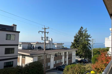 1285 Martin St Unit 206, White Rock, BC - MLS: R3175617