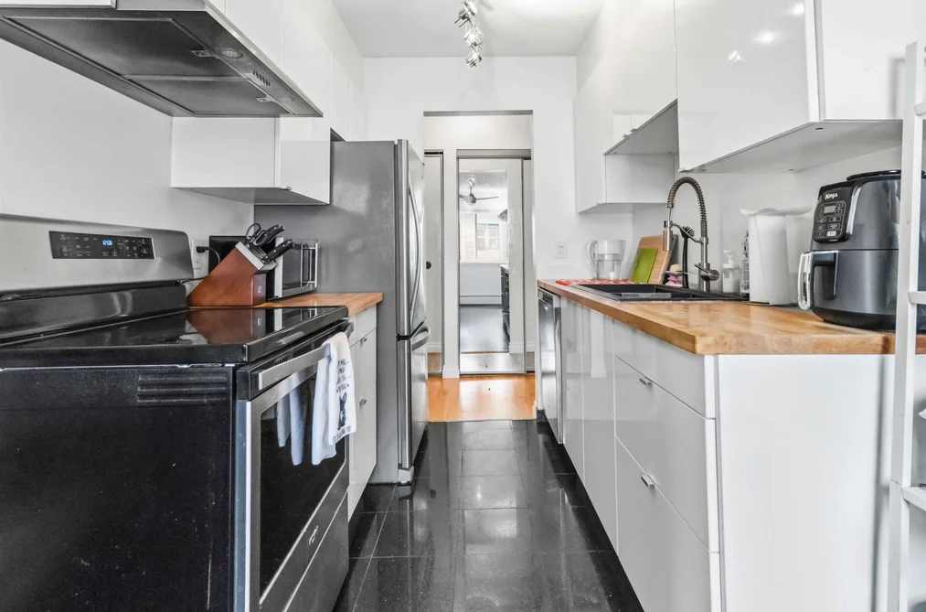 206 1334 W 73RD AVENUE, Vancouver BC V6P 3E7, Vancouver BC — Residential for Sale - Photo 5