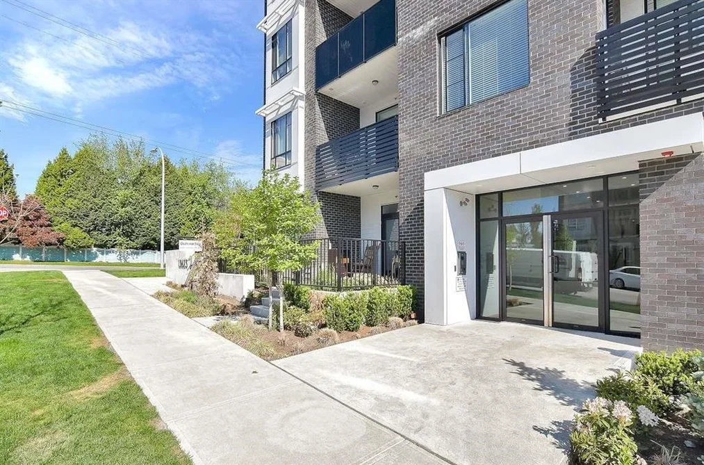 206 13623 81A AVENUE, Surrey BC V3W 3N7, Surrey BC — Residential for Sale - Photo 2