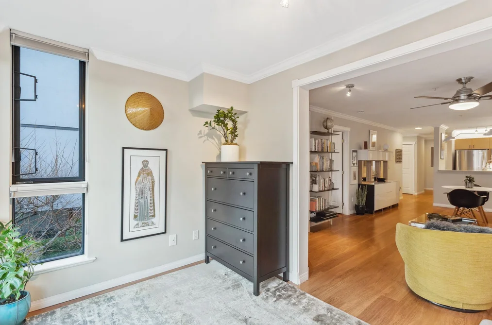 206 175 E 10TH STREET, North Vancouver BC V7L 4W1, North Vancouver BC — Residential for Sale - Photo 7