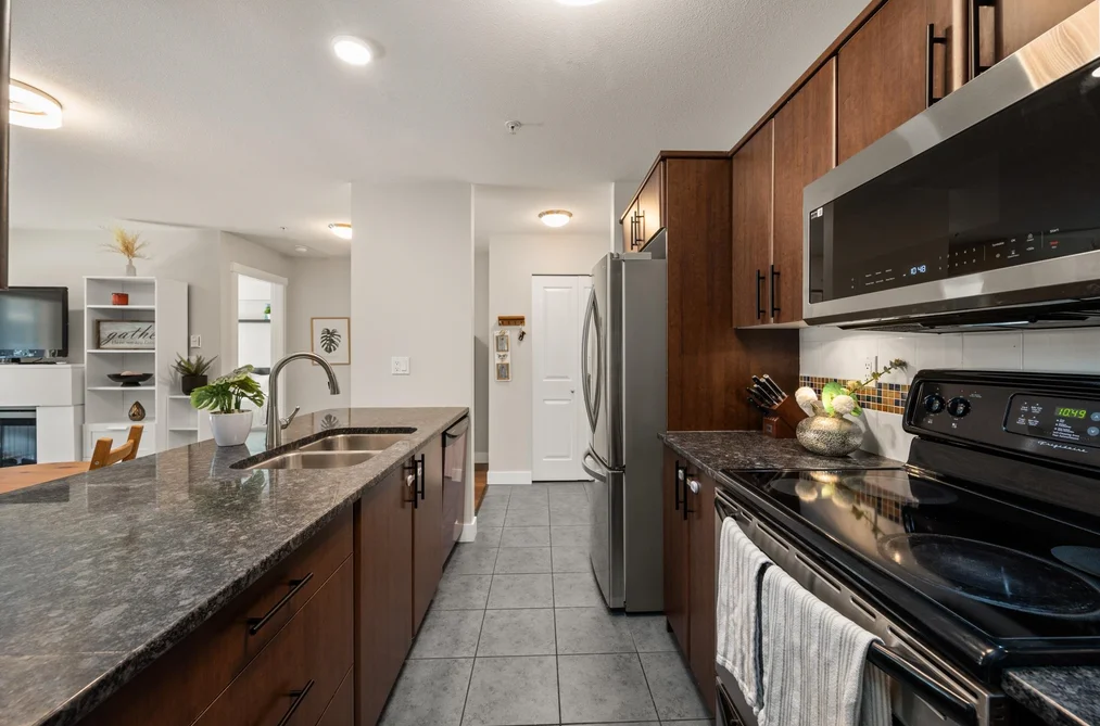 206 19340 65 AVENUE, Surrey BC V3S 6X5, Surrey BC — Residential for Sale — Photo 10 of 38