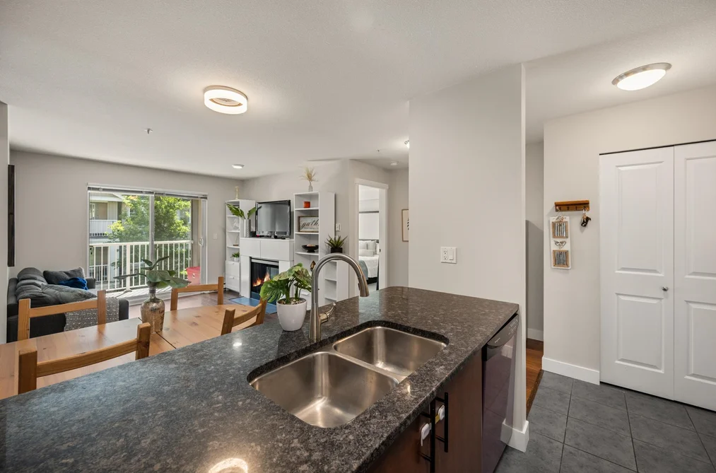 206 19340 65 AVENUE, Surrey BC V3S 6X5, Surrey BC — Residential for Sale — Photo 11 of 38