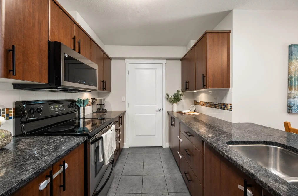 206 19340 65 AVENUE, Surrey BC V3S 6X5, Surrey BC — Residential for Sale — Photo 9 of 38
