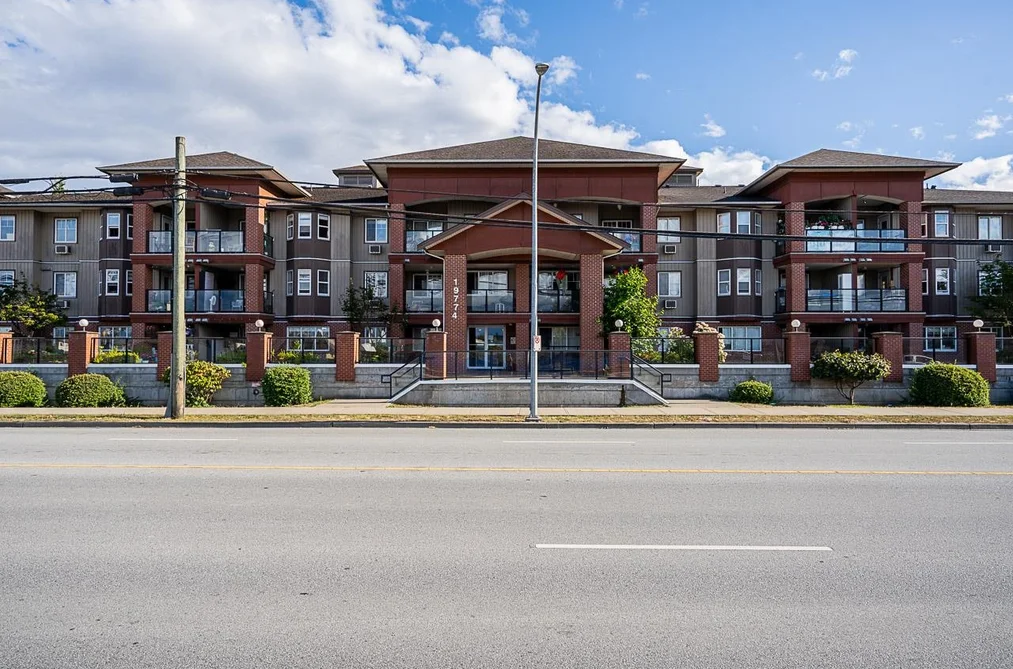 Condo for sale at 206 19774 56 Avenue Langley British Columbia - MLS: R3152489