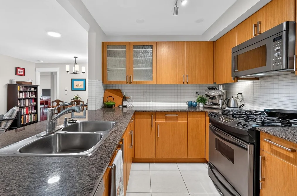 206 2096 W 46TH AVENUE, Vancouver BC V6M 2K9, Vancouver BC — Residential for Sale - Photo 3
