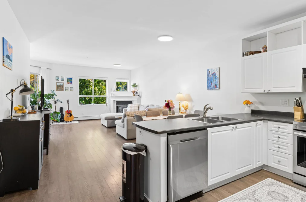 2109 Rowland St Unit 206, Port Coquitlam, BC - MLS: R3175200
