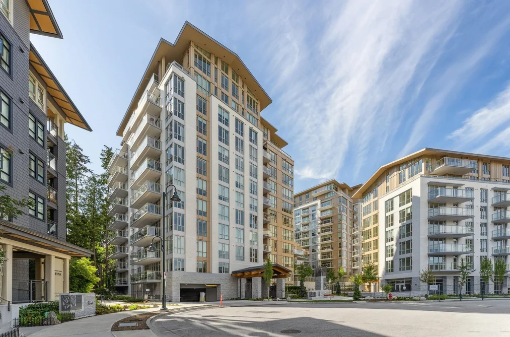 Condo for sale at 206 2325 Emery Court North Vancouver British Columbia - MLS: R3147914