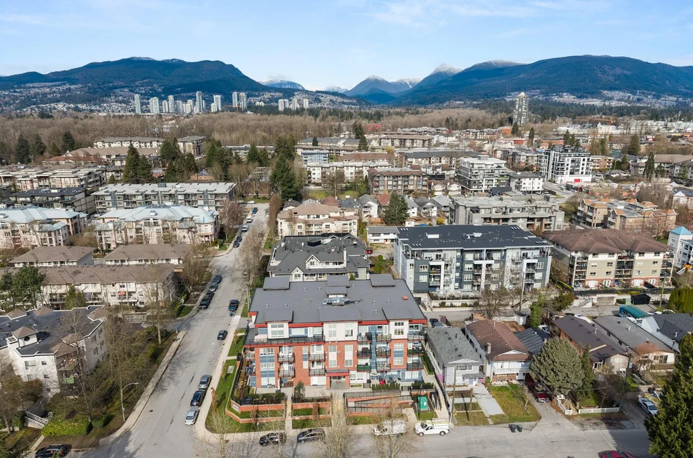 206 2389 HAWTHORNE AVENUE, Port Coquitlam BC V3C 0T2, Port Coquitlam BC — Residential for Sale - Photo 2