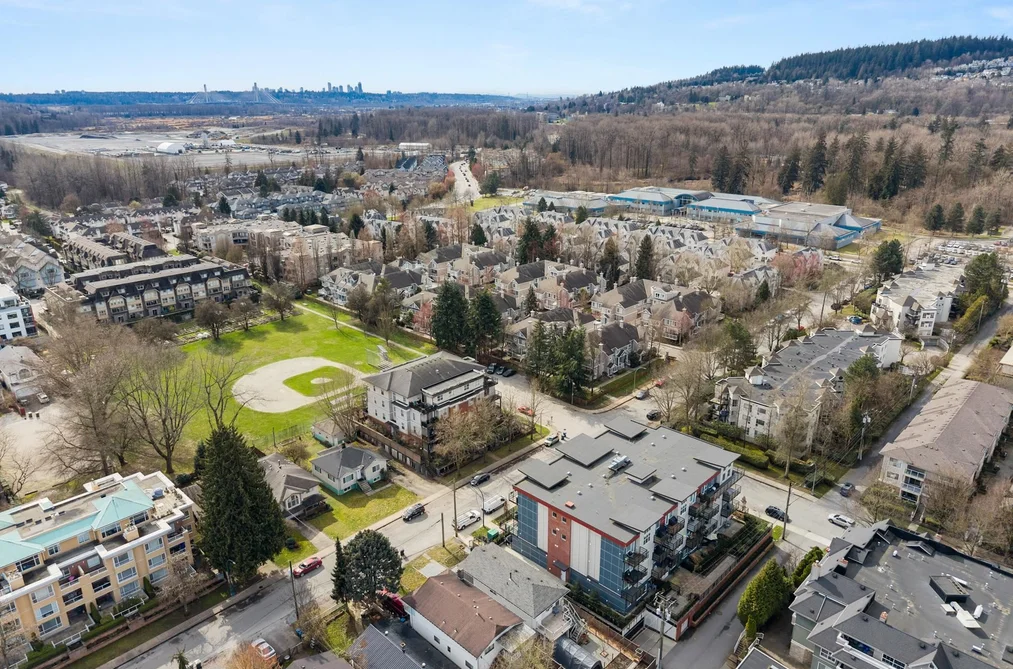 206 2389 HAWTHORNE AVENUE, Port Coquitlam BC V3C 0T2, Port Coquitlam BC — Residential for Sale - Photo 4