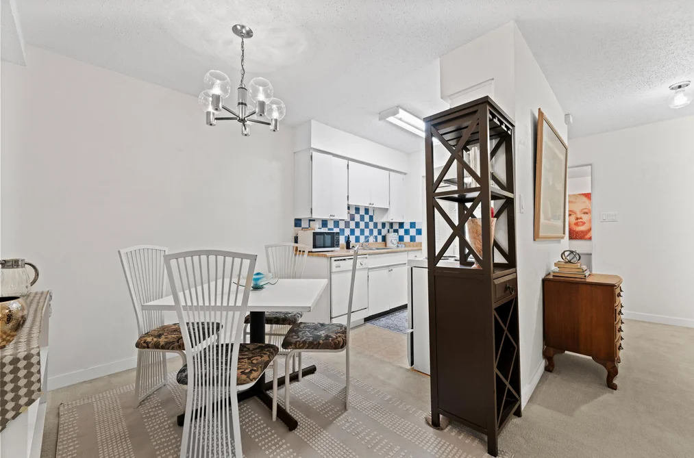 206 250 W 1ST STREET, North Vancouver BC V7M 1B4, North Vancouver BC — Residential for Sale - Photo 6
