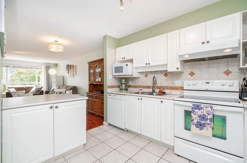 206 2559 PARKVIEW LANE, Port Coquitlam BC V3C 6M1, Port Coquitlam BC — Residential for Sale — Photo 11 of 26
