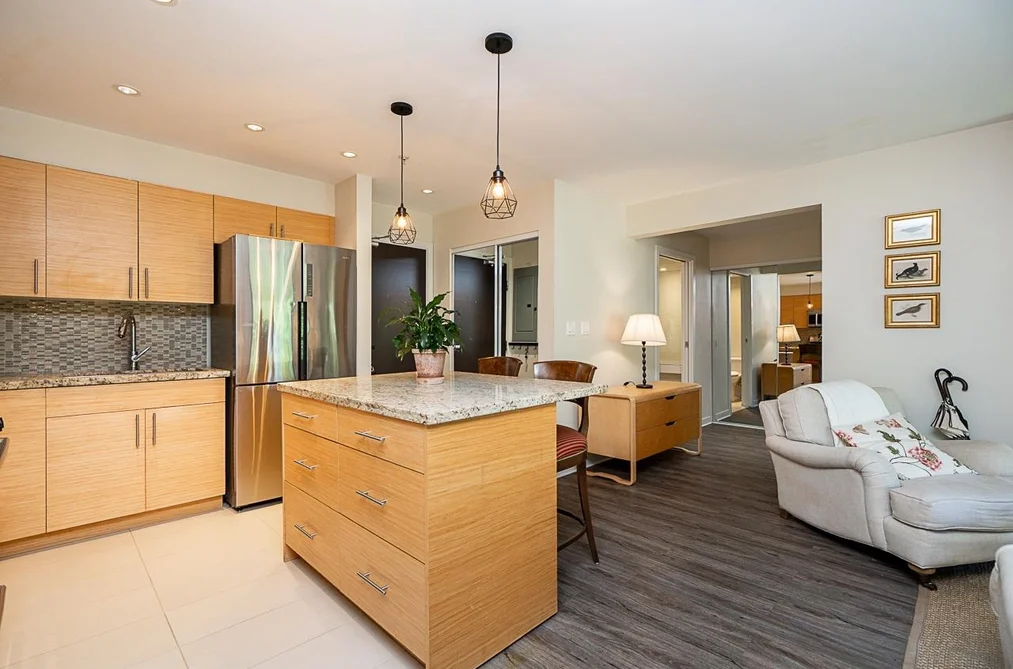 206 2832 CAPILANO ROAD, North Vancouver BC V7R 4H5, North Vancouver BC — Residential for Sale — Photo 11 of 38