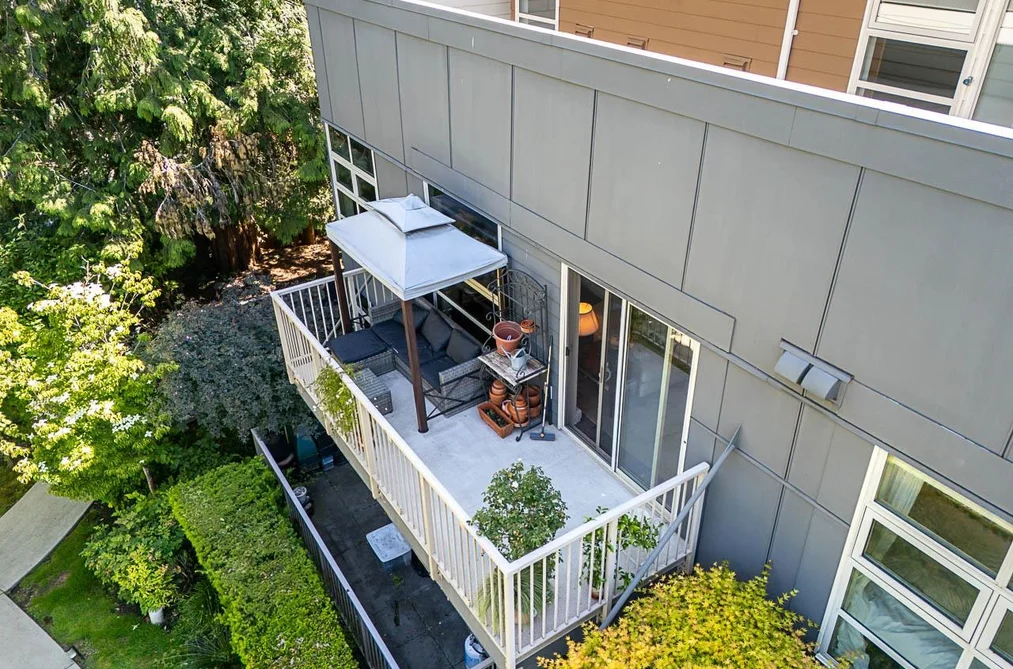 206 2832 CAPILANO ROAD, North Vancouver BC V7R 4H5, North Vancouver BC — Residential for Sale — Photo 5 of 38