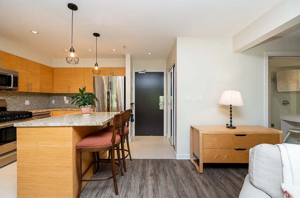 206 2832 CAPILANO ROAD, North Vancouver BC V7R 4H5, North Vancouver BC — Residential for Sale — Photo 6 of 38