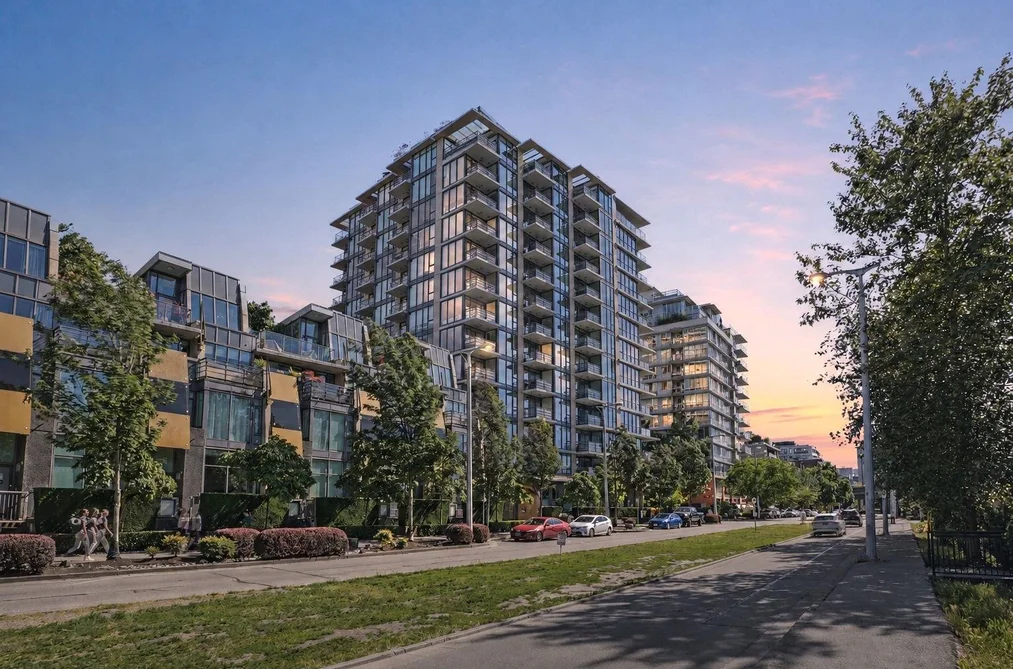 206 288 1ST AVENUE, Vancouver BC V5Y 0E9, Vancouver BC — Residential for Sale - Main Photo