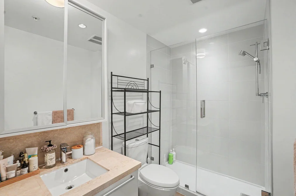206 288 1ST AVENUE, Vancouver BC V5Y 0E9, Vancouver BC — Residential for Sale — Photo 11 of 35