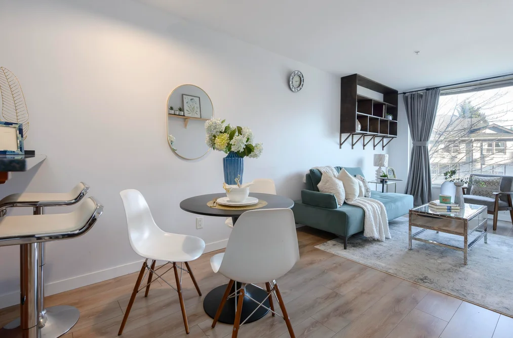Condo for sale at 206 3089 Oak Street Vancouver British Columbia - MLS: R3118794