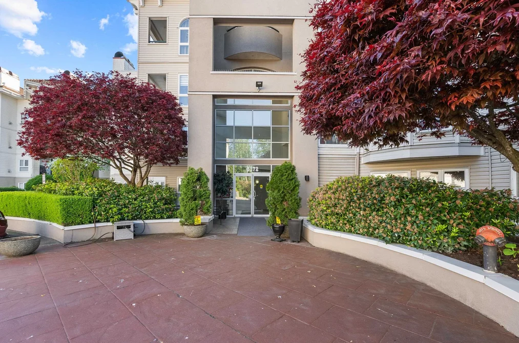 206 3172 GLADWIN ROAD, Abbotsford BC V2T 5T3, Abbotsford BC — Residential for Sale - Photo 3