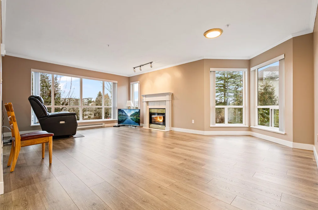 206 32120 MT WADDINGTON AVENUE, Abbotsford BC V2T 2E8, Abbotsford BC — Residential for Sale - Photo 4