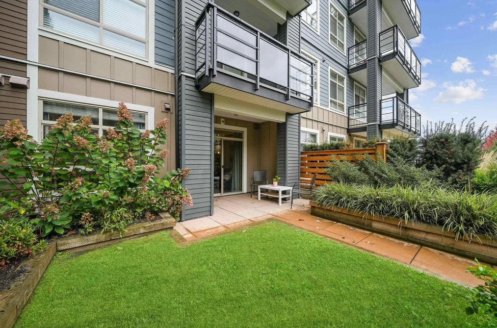Condo for sale at 206 45562 Airport Road Chilliwack British Columbia - MLS: R3069962