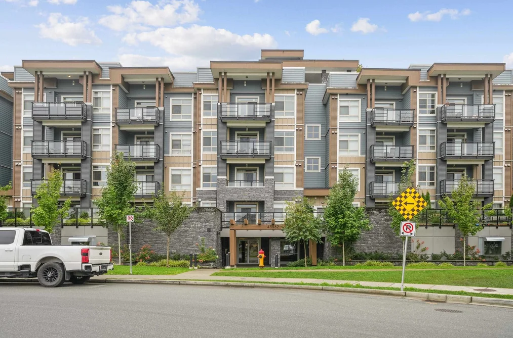 206 45562 AIRPORT ROAD, Chilliwack BC V2P 0J8, Chilliwack BC — Residential for Sale - Photo 3