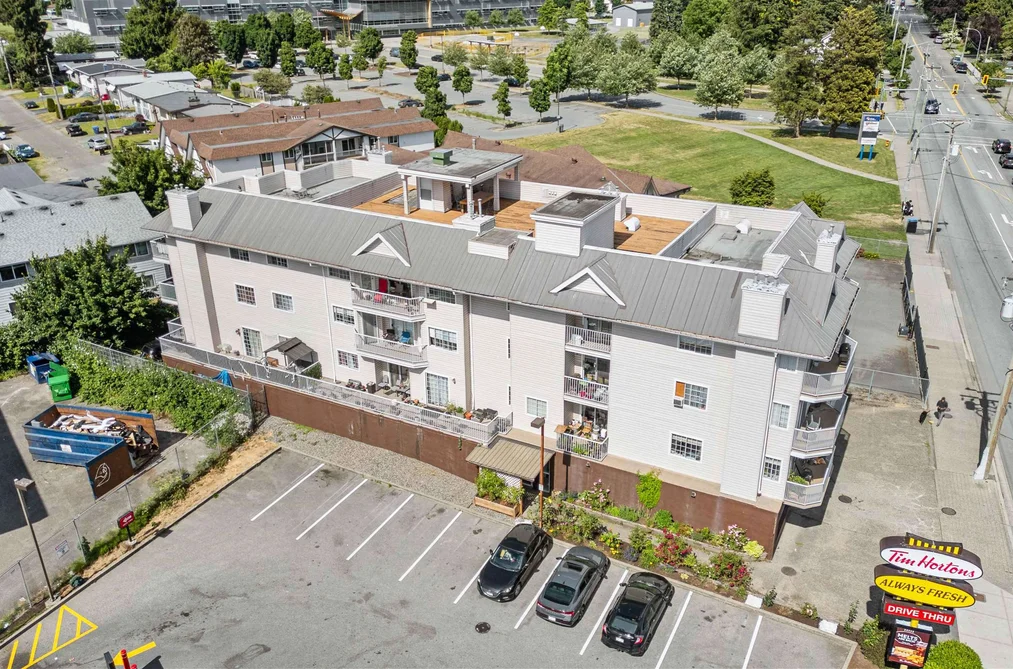 Condo for sale at 206 46351 Yale Road Chilliwack British Columbia - MLS: R3132665