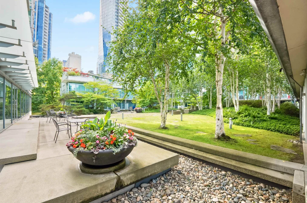 206-560 Nicola Street, Vancouver, BC - Condo for Sale - Photo 28 of 33 206-560 Nicola Street, Vancouver, BC - Condo for Sale - Photo 28 of 33