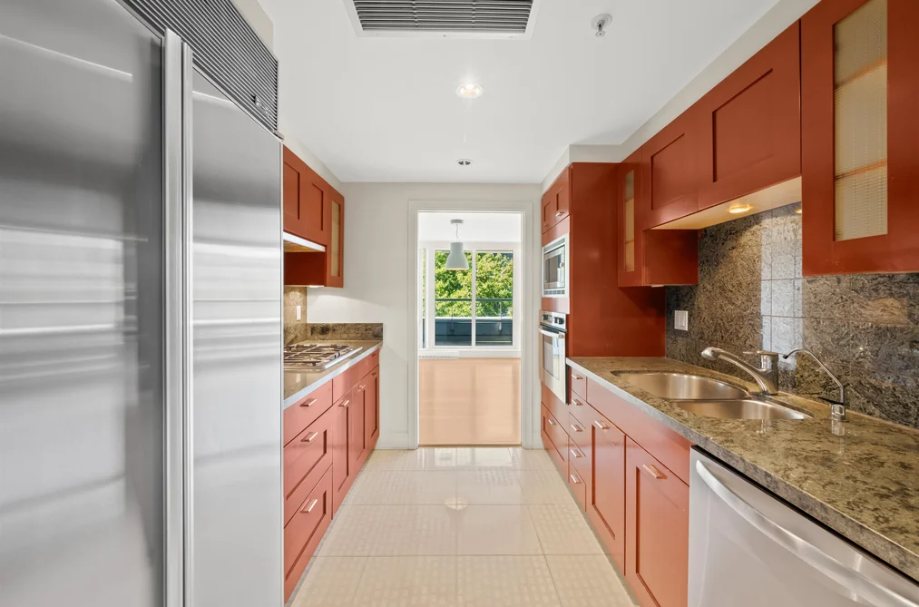 206-560 Nicola Street, Vancouver, BC - Condo for Sale - Photo 4 of 33 206-560 Nicola Street, Vancouver, BC - Condo for Sale - Photo 4 of 33