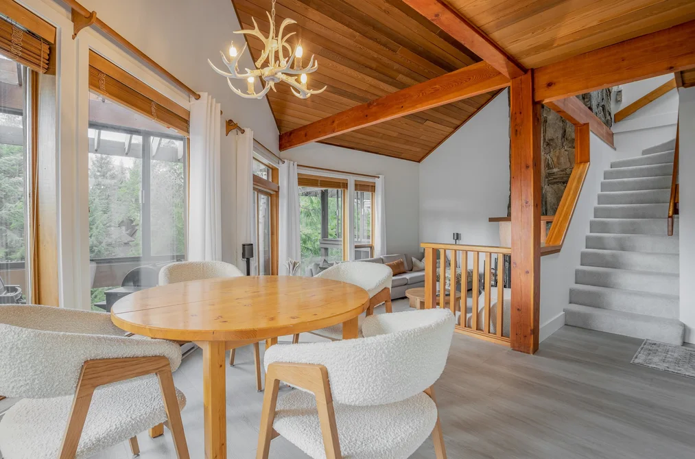 206 6117 EAGLE DRIVE, Whistler BC V0N 1B6, Whistler BC — Residential for Sale - Photo 2