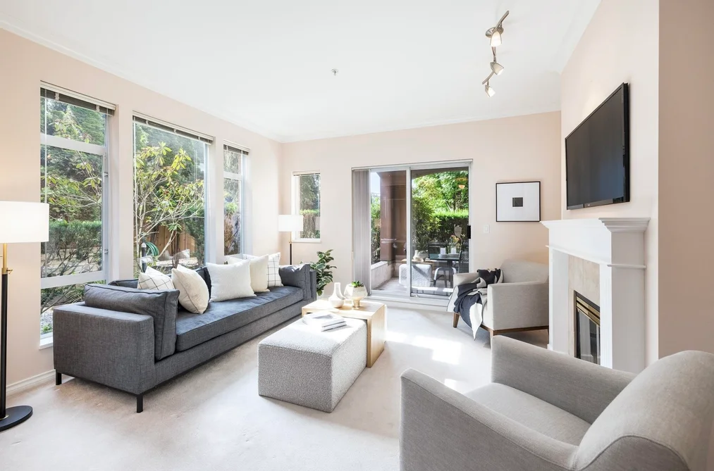 Condo for sale at 206 678 W Queens Road North Vancouver British Columbia - MLS: R3144681