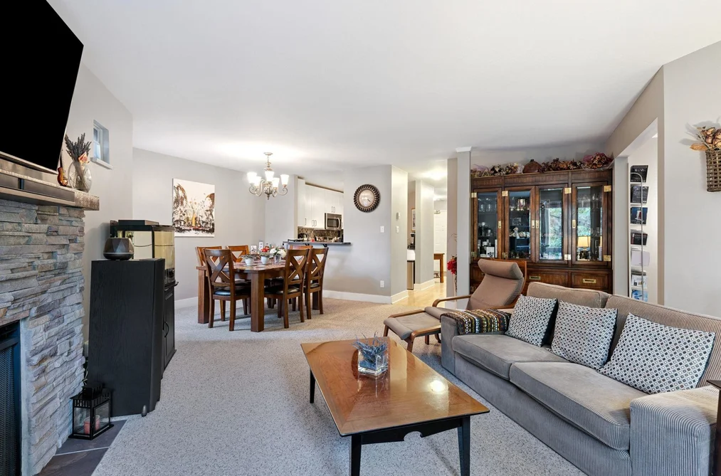 206 7459 MOFFATT ROAD, Richmond BC V6Y 1X9, Richmond BC — Residential for Sale - Photo 2