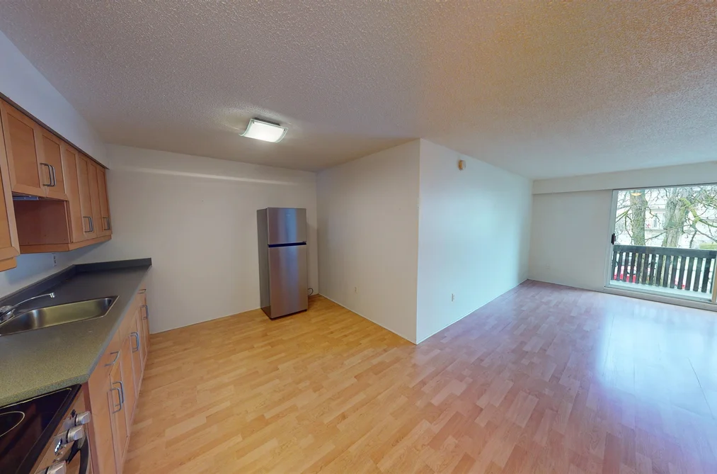 206 910 FIFTH AVENUE, New Westminster BC V3M 1Y2, New Westminster BC — Residential for Sale - Photo 5
