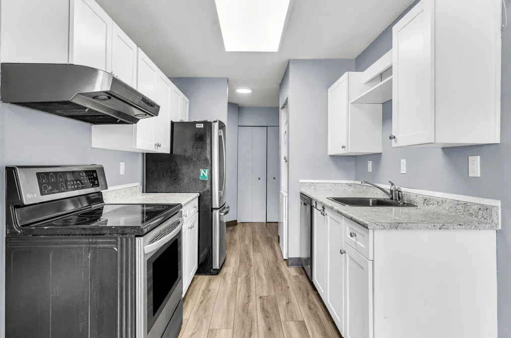 Condo for sale at 206 9682 134 Street Surrey British Columbia - MLS: R3118631