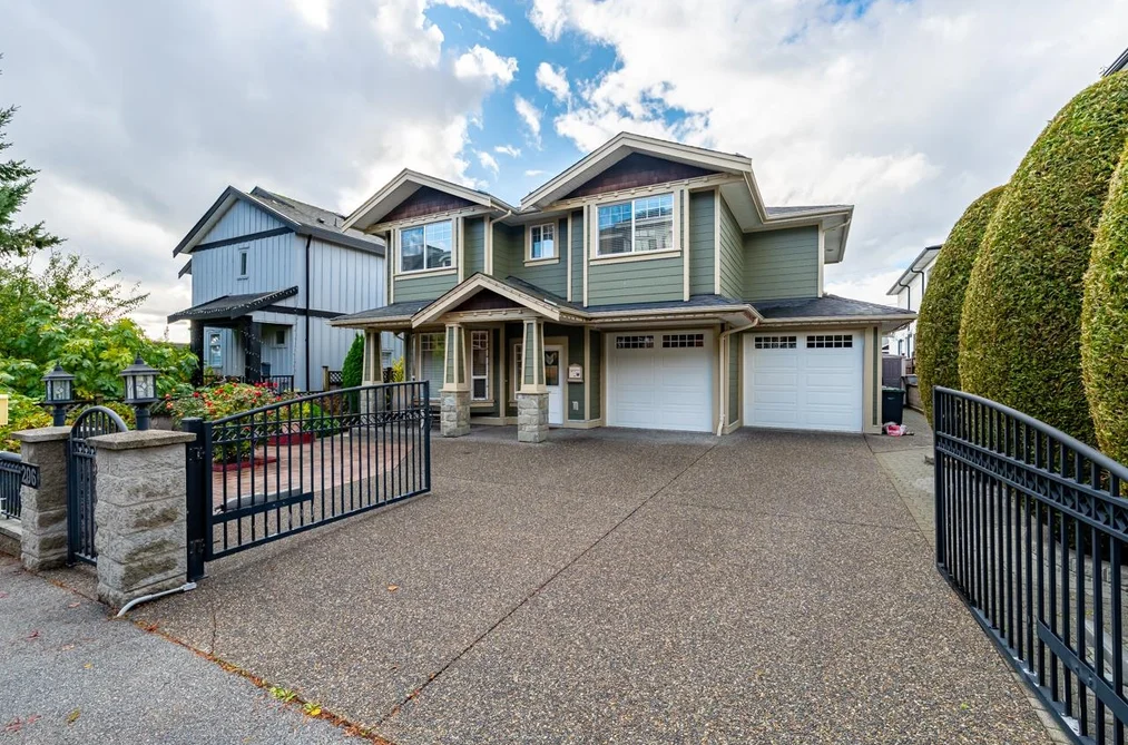 206 Boileau Street, Coquitlam, BC - MLS: R3179782 - Photo 2 206 Boileau Street, Coquitlam, BC - MLS: R3179782 - Photo 2