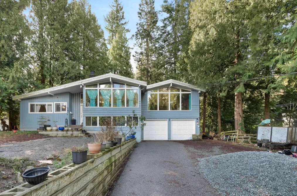 House for sale at 20624 48 Avenue Langley British Columbia - MLS: R3096574
