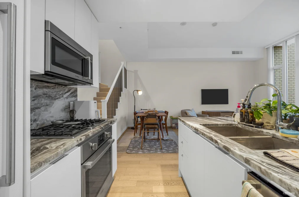 2063 W 10TH AVENUE, Vancouver BC V6J 0H1, Vancouver BC — Residential for Sale - Photo 4
