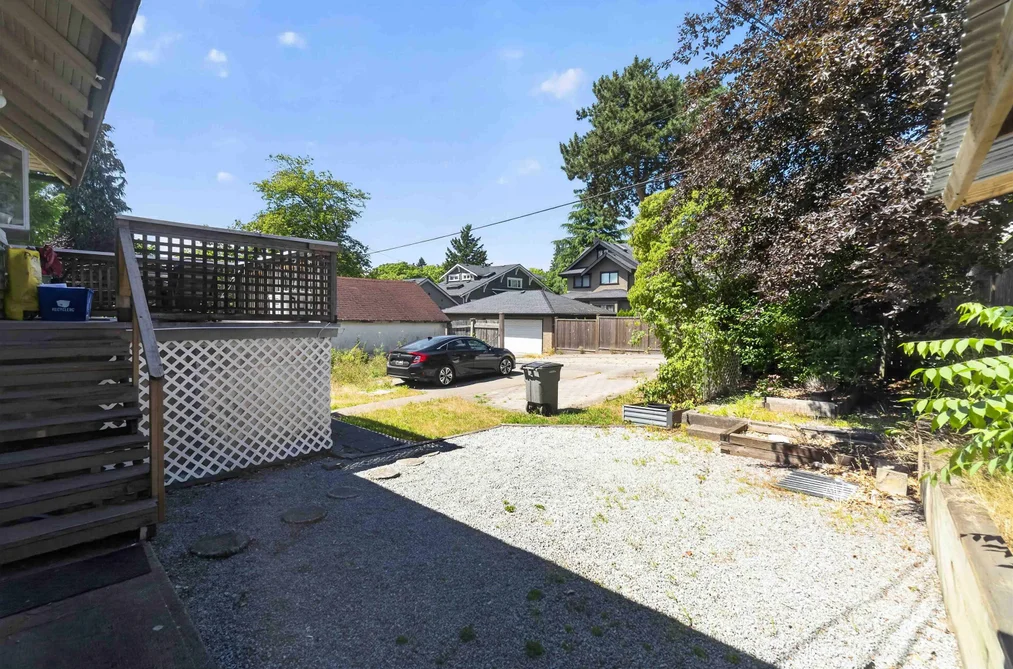 2063 W 37TH AVENUE, Vancouver, BC — Residential for Sale — Photo 3 of 40